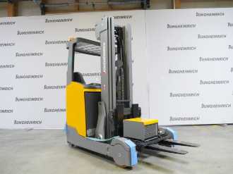 Carretilla elevadora segunda mano JUNGHEINRICH ETV 320 560 DZ MP ELEKTRO SCHUBMASTSTAPLER (13068406)