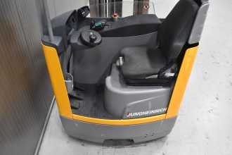 Carretilla elevadora segunda mano JUNGHEINRICH ETV 320 /57656/ ELEKTRO SCHUBMASTSTAPLER (13063178)