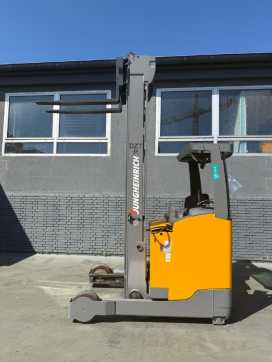 Carretilla elevadora segunda mano JUNGHEINRICH ETV 325 Baujahr 2016 / HH 8420 Akku 2016 ELEKTRO SCHUBMASTSTAPLER (13001005)