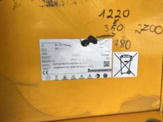 Carretilla elevadora segunda mano JUNGHEINRICH ETV216 ELEKTRO SCHUBMASTSTAPLER (13040745)