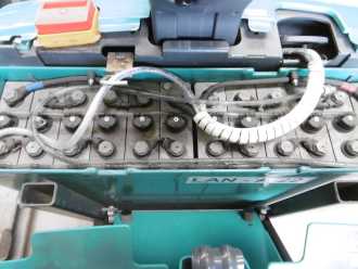 Carretilla elevadora segunda mano JUNGHEINRICH EZS 350 ELEKTRO SCHLEPPER (12946548)