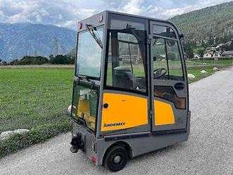 Carretilla elevadora segunda mano JUNGHEINRICH EZS 590 ELEKTRO SCHLEPPER (13056791)