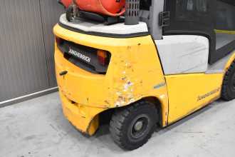 Carretilla elevadora segunda mano JUNGHEINRICH TFG 320 /58928/ GAS VIERRADFRONTSTAPLER (13070620)
