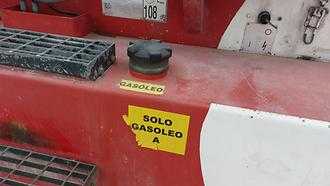 Carretilla elevadora segunda mano KALMAR DCD 160-12 DIESEL VIERRADFRONTSTAPLER (13046948)