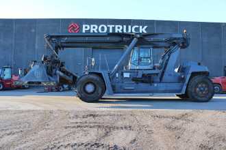 Carretilla elevadora segunda mano KALMAR DRF450-70S5X DIESEL REACHSTACKER (13038800) backdrop