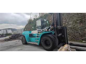 Carretilla elevadora segunda mano KONECRANES SMV 33-1200C DIESEL VIERRADFRONTSTAPLER (13044183) backdrop