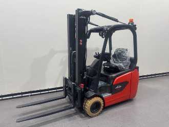 Carretilla elevadora segunda mano LINDE 1251 E 18-01 ELEKTRO VIERRADFRONTSTAPLER (13030418)