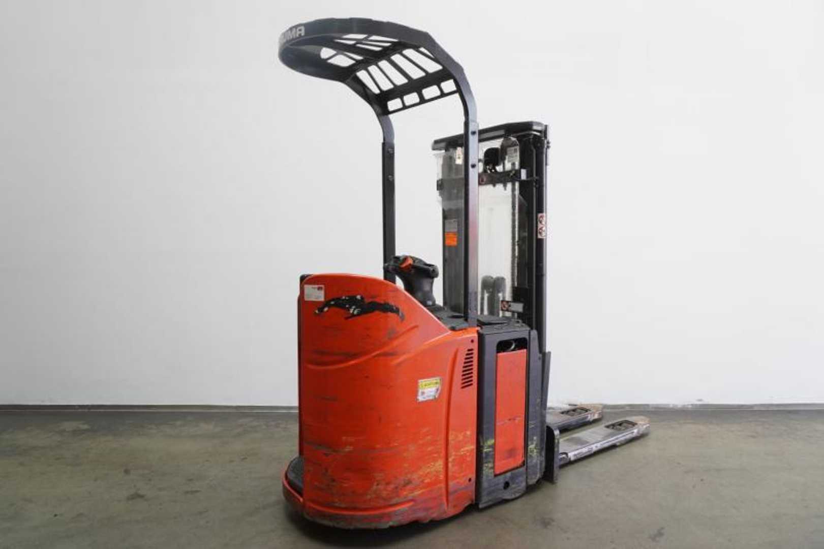 Carretilla elevadora segunda mano LINDE D 14 SP 133 ELEKTRO HOCHHUBWAGENFAHRERSTAND (13058477)