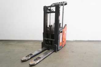 Carretilla elevadora segunda mano LINDE D 14 SP 133 ELEKTRO HOCHHUBWAGENFAHRERSTAND (13058477)