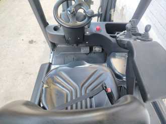 Carretilla elevadora segunda mano LINDE E 14-01 ELEKTRO DREIRADFRONTSTAPLER (13067349)