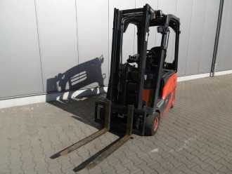 Carretilla elevadora segunda mano LINDE E 16 PH-02 / 386 ELEKTRO VIERRADFRONTSTAPLER (12666349)