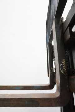 Carretilla elevadora segunda mano LINDE E 18 C 335-02 ELEKTRO DREIRADFRONTSTAPLER (13053511)