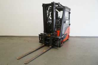 Carretilla elevadora segunda mano LINDE E 20 PH EVO 386-02 ELEKTRO VIERRADFRONTSTAPLER (13055193) backdrop