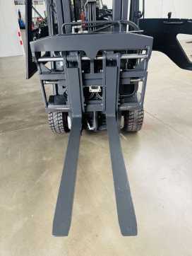 Carretilla elevadora segunda mano LINDE E 20 PL-02 EVO Triplex STVO Kabine ZVG ELEKTRO VIERRADFRONTSTAPLER (13007107)