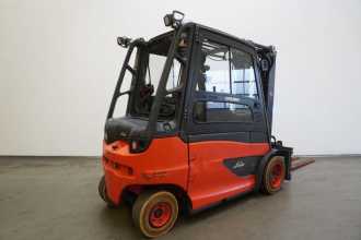 Carretilla elevadora segunda mano LINDE E 50 HL 388 ELEKTRO VIERRADFRONTSTAPLER (13074718)