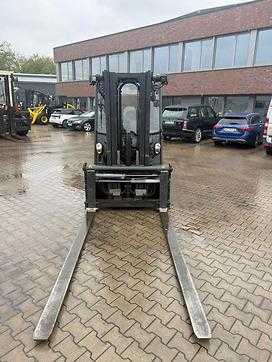 Carretilla elevadora segunda mano LINDE E 50 L Container  ELEKTRO VIERRADFRONTSTAPLER (13041156)