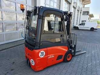 Carretilla elevadora segunda mano LINDE E14 - 01 / Triplex: 4.10m! / SS / nur 1.003h! ELEKTRO VIERRADFRONTSTAPLER (13024692)