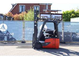 Carretilla elevadora segunda mano LINDE E14-02 ELEKTRO VIERRADFRONTSTAPLER (13041371)