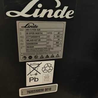 Carretilla elevadora segunda mano LINDE E16-02 ELEKTRO DREIRADFRONTSTAPLER (13059574)
