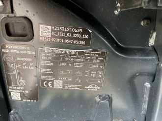 Carretilla elevadora segunda mano LINDE E16-02 ELEKTRO DREIRADFRONTSTAPLER (13063486)