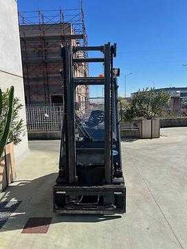 Carretilla elevadora segunda mano LINDE E16P ELEKTRO VIERRADFRONTSTAPLER (13050695)