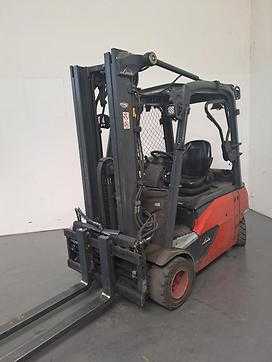 Carretilla elevadora segunda mano LINDE E20PL ELEKTRO VIERRADFRONTSTAPLER (13050685) backdrop