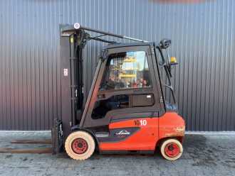 Carretilla elevadora segunda mano LINDE E30-01 ELEKTRO VIERRADFRONTSTAPLER (13074204)