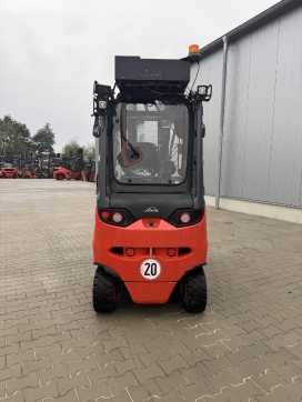 Carretilla elevadora segunda mano LINDE E30H-01/600 ELEKTRO VIERRADFRONTSTAPLER (13071001)