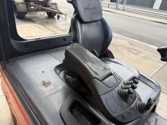 Carretilla elevadora segunda mano LINDE E30HL-01/600 ELEKTRO VIERRADFRONTSTAPLER (13044646)