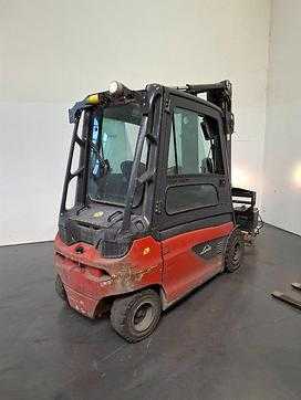 Carretilla elevadora segunda mano LINDE E30L EX ELEKTRO VIERRADFRONTSTAPLER (13053357)