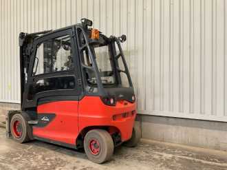 Carretilla elevadora segunda mano LINDE E40/600HL-01 BR388 ELEKTRO VIERRADFRONTSTAPLER (12673101)