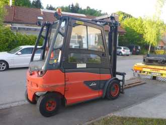 Carretilla elevadora segunda mano LINDE E50HL-01/600 ELEKTRO VIERRADFRONTSTAPLER (13040752)