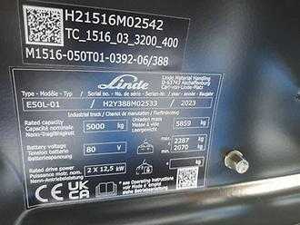 Carretilla elevadora segunda mano LINDE E50L ELEKTRO CONTAINERSTAPLER (12960650)