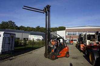Carretilla elevadora segunda mano LINDE H 30T-02 - Nur 3.164 Betriebsstunden GAS VIERRADFRONTSTAPLER (13074151)