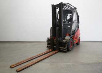 Carretilla elevadora segunda mano LINDE H 45 T EVO 394-02 GAS VIERRADFRONTSTAPLER (13034567) backdrop
