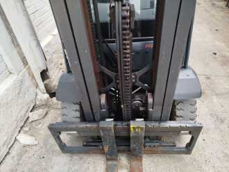 Carretilla elevadora segunda mano LINDE H20D/600 DIESEL VIERRADFRONTSTAPLER (13067322)