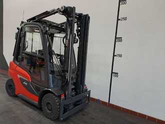 Carretilla elevadora segunda mano LINDE H25 T: 2,5t (EU5) GAS VIERRADFRONTSTAPLER (12756545)