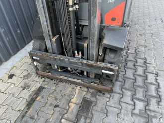 Carretilla elevadora segunda mano LINDE H25D-02 DIESEL VIERRADFRONTSTAPLER (13071994)