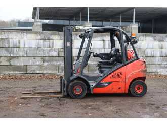 Carretilla elevadora segunda mano LINDE H25T-02 GAS VIERRADFRONTSTAPLER (13041170) backdrop