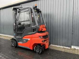 Carretilla elevadora segunda mano LINDE H30T-01 GAS VIERRADFRONTSTAPLER (13059863)