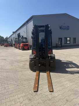 Carretilla elevadora segunda mano LINDE H35D-02 DIESEL VIERRADFRONTSTAPLER (13059294)
