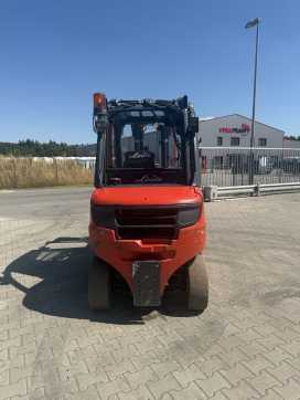 Carretilla elevadora segunda mano LINDE H35D-02 DIESEL VIERRADFRONTSTAPLER (13059294)