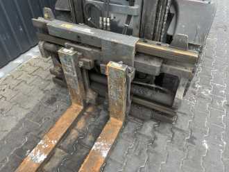 Carretilla elevadora segunda mano LINDE H50T-02/600 GAS VIERRADFRONTSTAPLER (13024300)