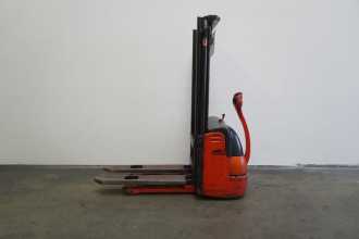 Carretilla elevadora segunda mano LINDE L 12 379 ELEKTRO HOCHHUBWAGENDEICHSEL (13062372)
