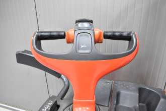 Carretilla elevadora segunda mano LINDE L 14 LAP /58877/ ELEKTRO HOCHHUBKOMMISSIONIERER (13074575)