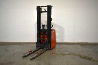 Carretilla elevadora segunda mano LINDE L 16 1173 ELEKTRO HOCHHUBWAGENDEICHSEL (13074721)