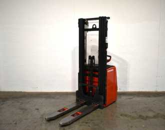 Carretilla elevadora segunda mano LINDE L 16 1173 ELEKTRO HOCHHUBWAGENDEICHSEL (13075723)