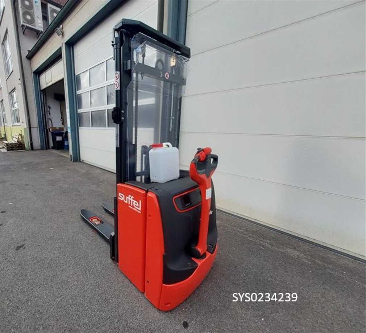 Carretilla elevadora segunda mano LINDE L 16 I ELEKTRO HOCHHUBWAGENDEICHSEL (13068254)