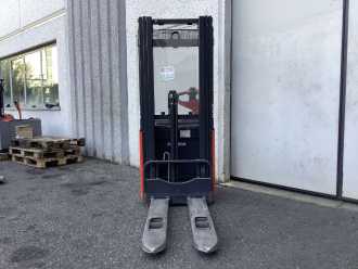 Carretilla elevadora segunda mano LINDE L12 ELEKTRO HOCHHUBWAGENDEICHSEL (13073131)