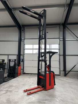 Carretilla elevadora segunda mano LINDE L14AP ELEKTRO HOCHHUBWAGENDEICHSEL (13073240)